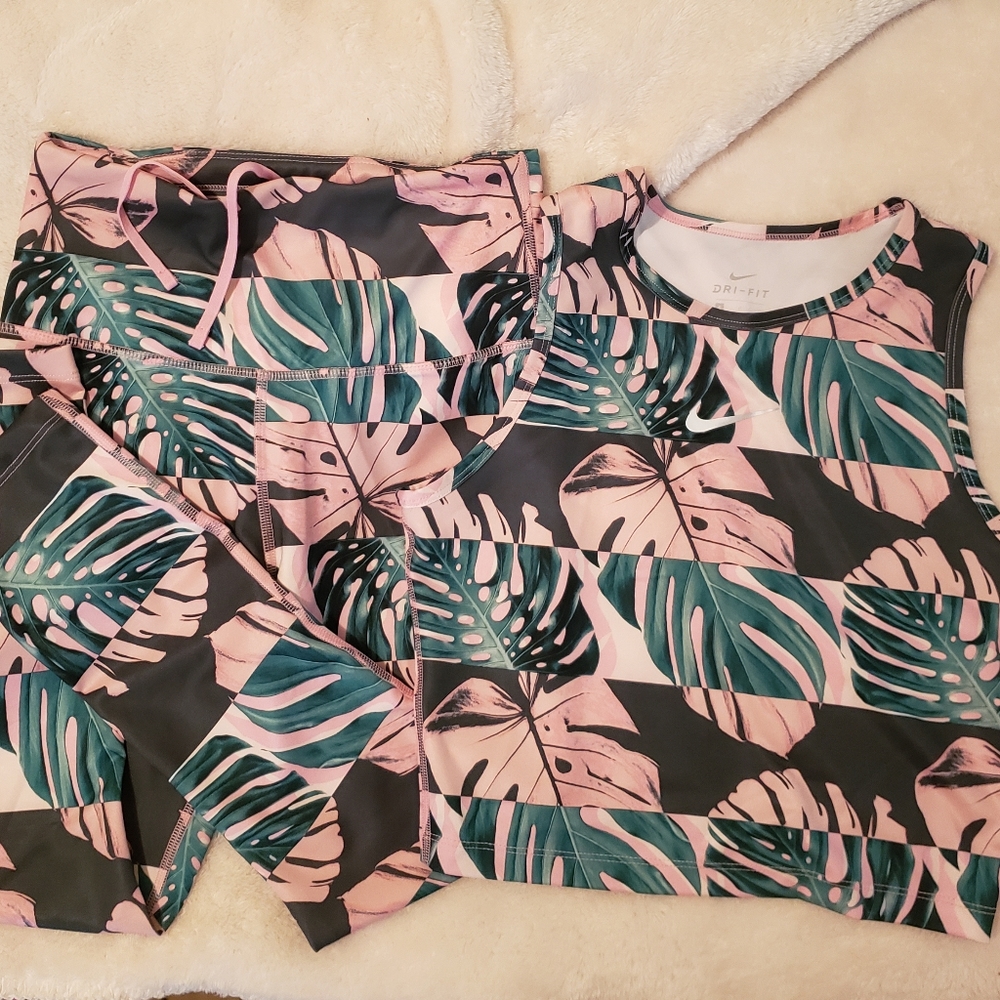 Nike dri-fit two piece set